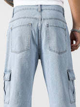 Charger l&#39;image dans la galerie, Love God. Store Men Jeans Men Letter Patched Detail Flap Pocket Side Cargo Jeans price
