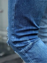 Cargar imagen en el visor de la galería, Love God. Store Men Jeans Men Ripped Detail Straight Leg Jeans price
