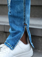 Cargar imagen en el visor de la galería, Love God. Store Men Jeans Men Ripped Detail Straight Leg Jeans price
