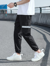 Charger l&#39;image dans la galerie, Love God. Store Men Pants Men Contrast Panel Drawstring Waist Cargo Pants price
