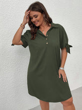 Charger l&#39;image dans la galerie, Love God. Store Plus Size Dresses Plus Knot Cuff Quarter Button Shirt Dress price
