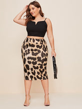 Charger l&#39;image dans la galerie, Love God. Store Plus Size Skirts Large Allover Print Pencil Skirt price
