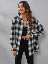 Lade das Bild in den Galerie-Viewer, Love God. Store Women Blouses Black and White / XS Plaid Print Drop Shoulder Shirt price
