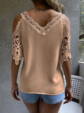 Charger l&#39;image dans la galerie, Love God. Store Women Blouses Cold Shoulder Guipure Lace Blouse price
