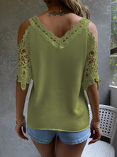 Charger l&#39;image dans la galerie, Love God. Store Women Blouses Cold Shoulder Guipure Lace Blouse price
