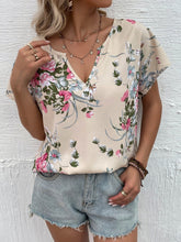 Charger l&#39;image dans la galerie, Love God. Store Women Blouses Floral Print Notched Neck Dolman Sleeve Blouse price
