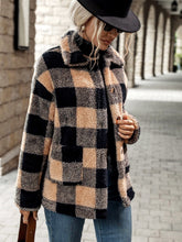 Charger l&#39;image dans la galerie, Love God. Store Women Coats Buffalo Plaid Pattern Dual Pocket Drop Shoulder Flannel Coat price
