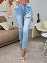 Charger l&#39;image dans la galerie, Love God. Store Women Jeans High Waist Bleach Wash Ripped Skinny Jeans price
