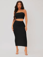 Charger l&#39;image dans la galerie, Love God. Store Women Two-piece Outfits SXY Textured Crop Tube Top Pencil Skirt Set price
